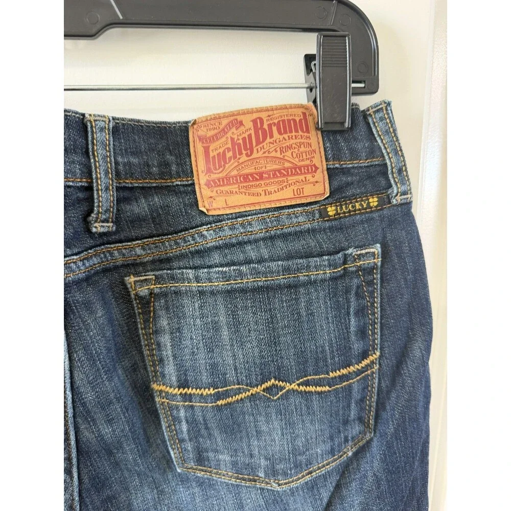 Lucky Brand Medium Wash Blue Denim Jean Bermuda Shorts Long inseam Size 8/29